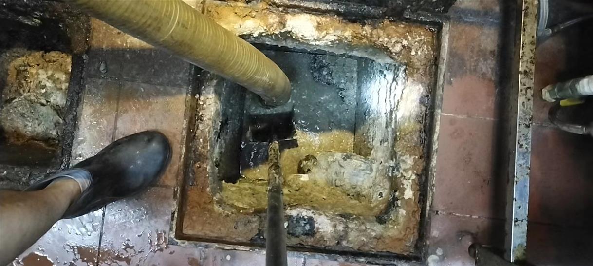 新乡化油池清理-污水池清掏